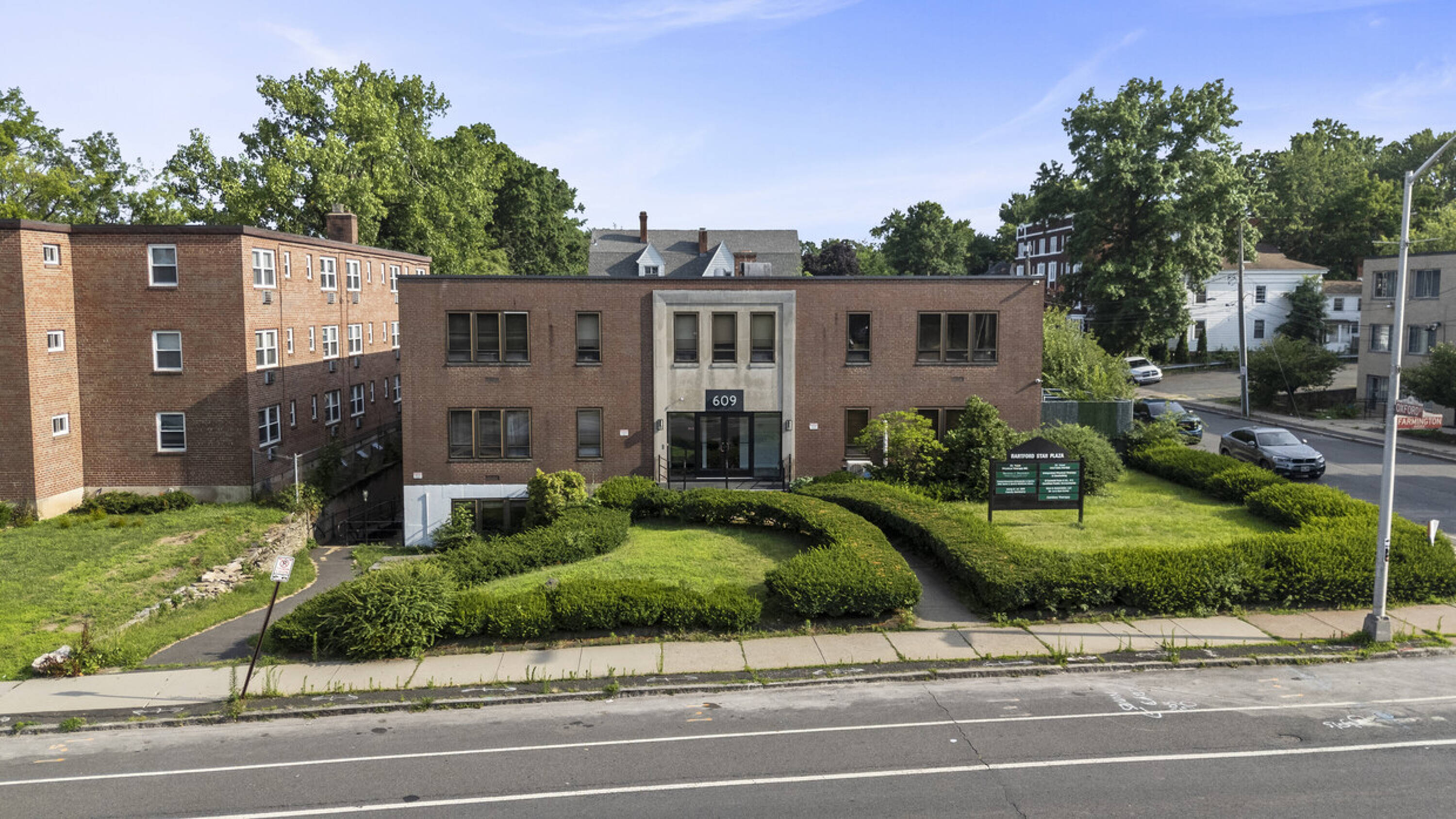 Stunning Mixed use Office